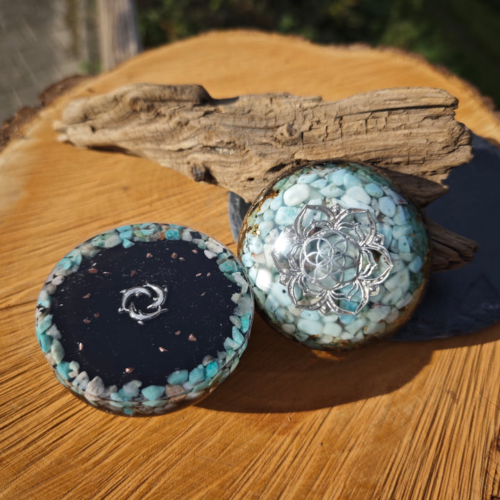 Hemisphäre RUHE & GEBORGENHEIT mit AMAZONIT & LARIMAR 7cm