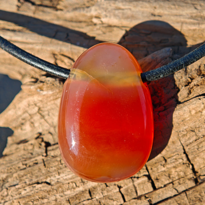 Karneol (Tatkraft) Anhänger Trommelstein gebohrt 5 Stück zur Auswahl