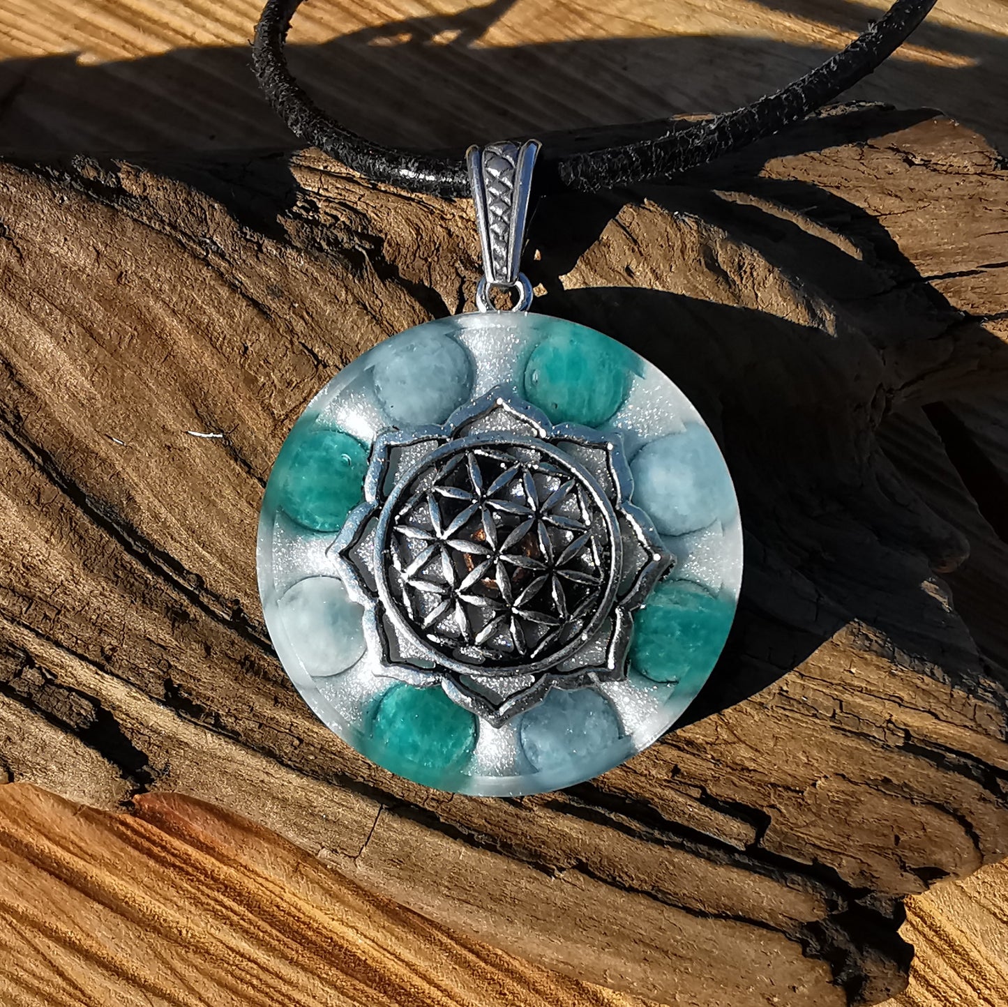 Orgone Anhänger URVERTRAUEN mit Aquamarin & Amazonit Lebensblume S925