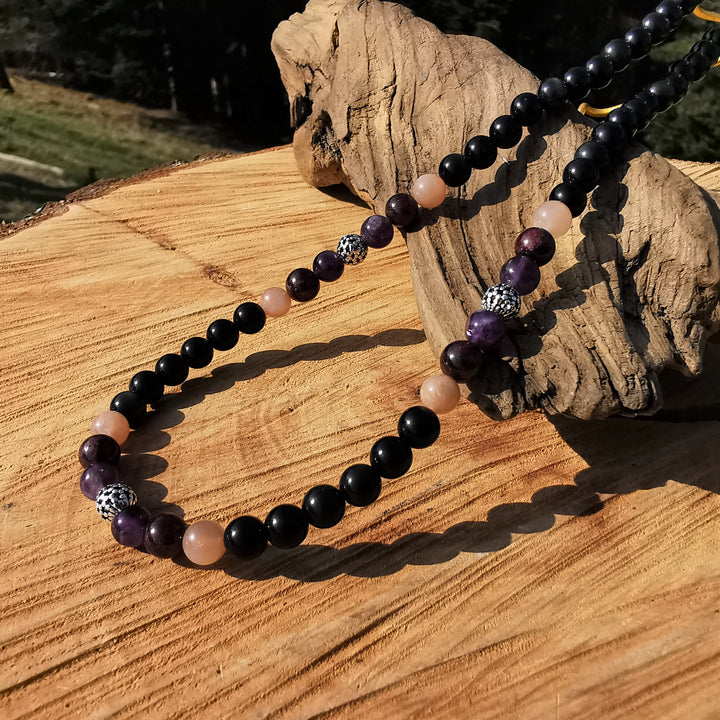 Edelsteinkette ZUFRIEDENHEIT mit Regenbogenobsidian Sonnenstein Granat & Amethyst 6mm Kugeln S925