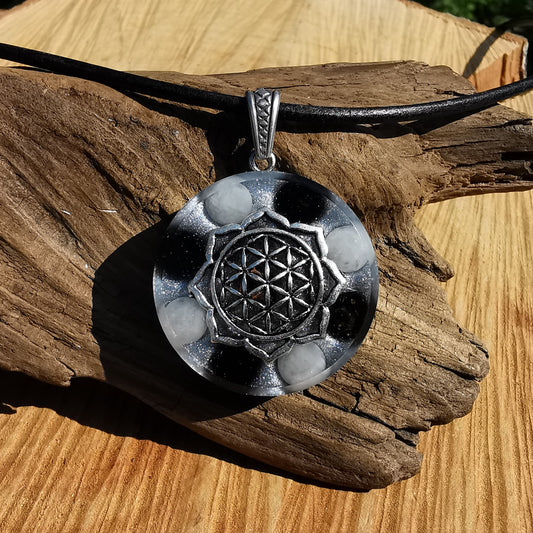 Orgone Anhänger BEFREIUNG & EMF SCHUTZ mit Baryt & Schwarzem Turmalin Lebensblume