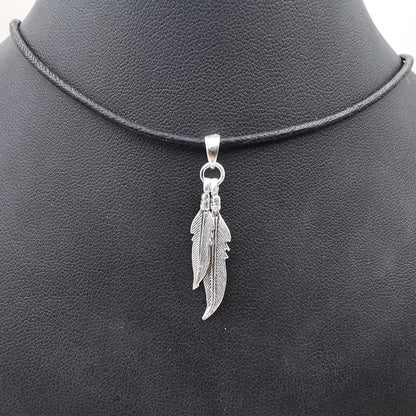 Anhänger ZWEI FEDERN 28mm Silber 925 mit kostenlosem Baumwollband