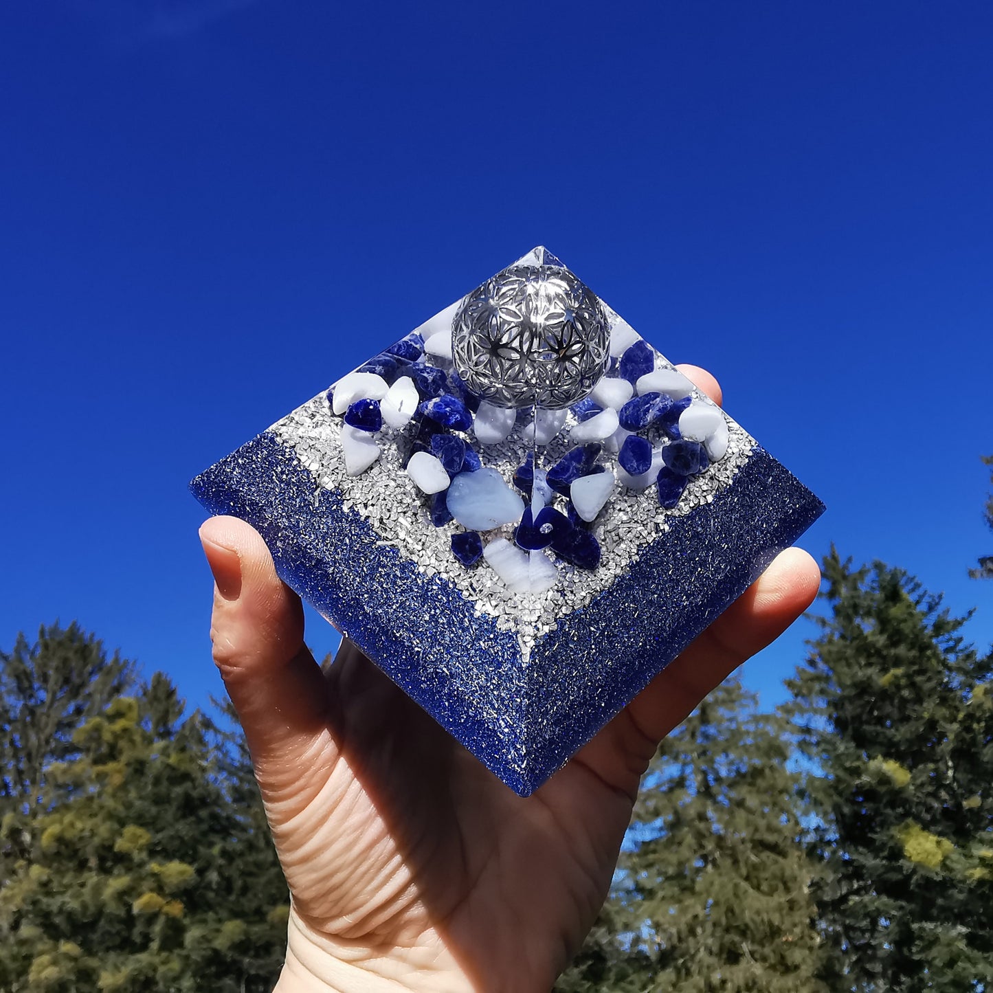 Orgone Pyramide Cheops LEICHTIGKEIT 9.5cm