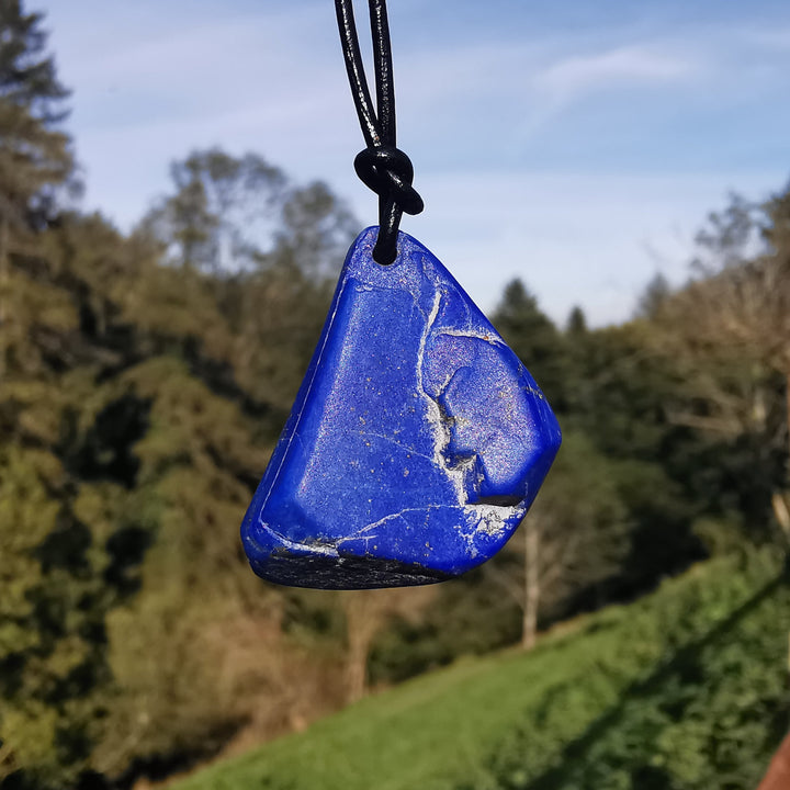 Lapislazuli Anhänger gebohrt naturbelassen